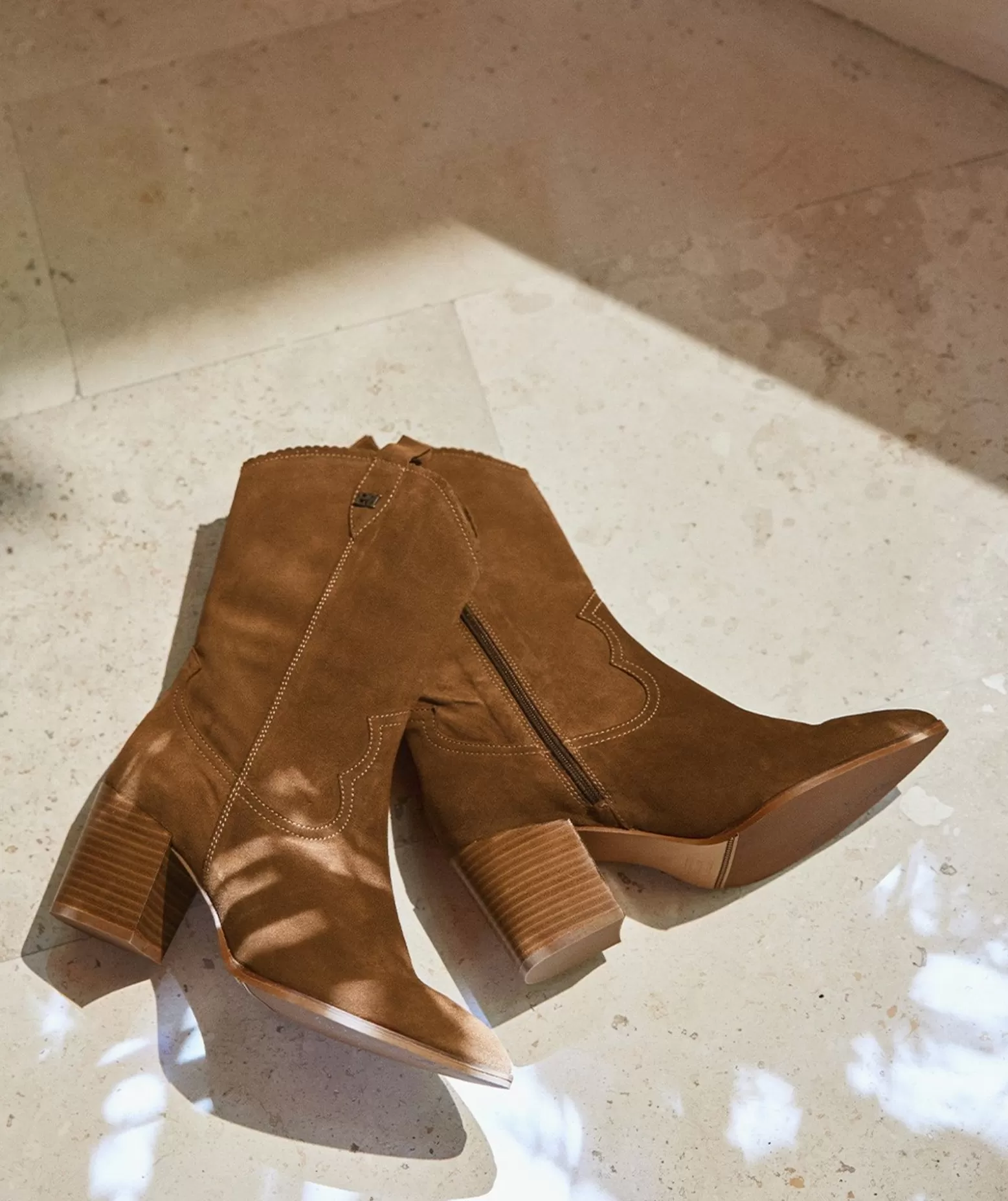 Pedro Miralles Bottes Mi-Mollet En Croute De Cuir Marron Avec Une Tige En Cuir Marron