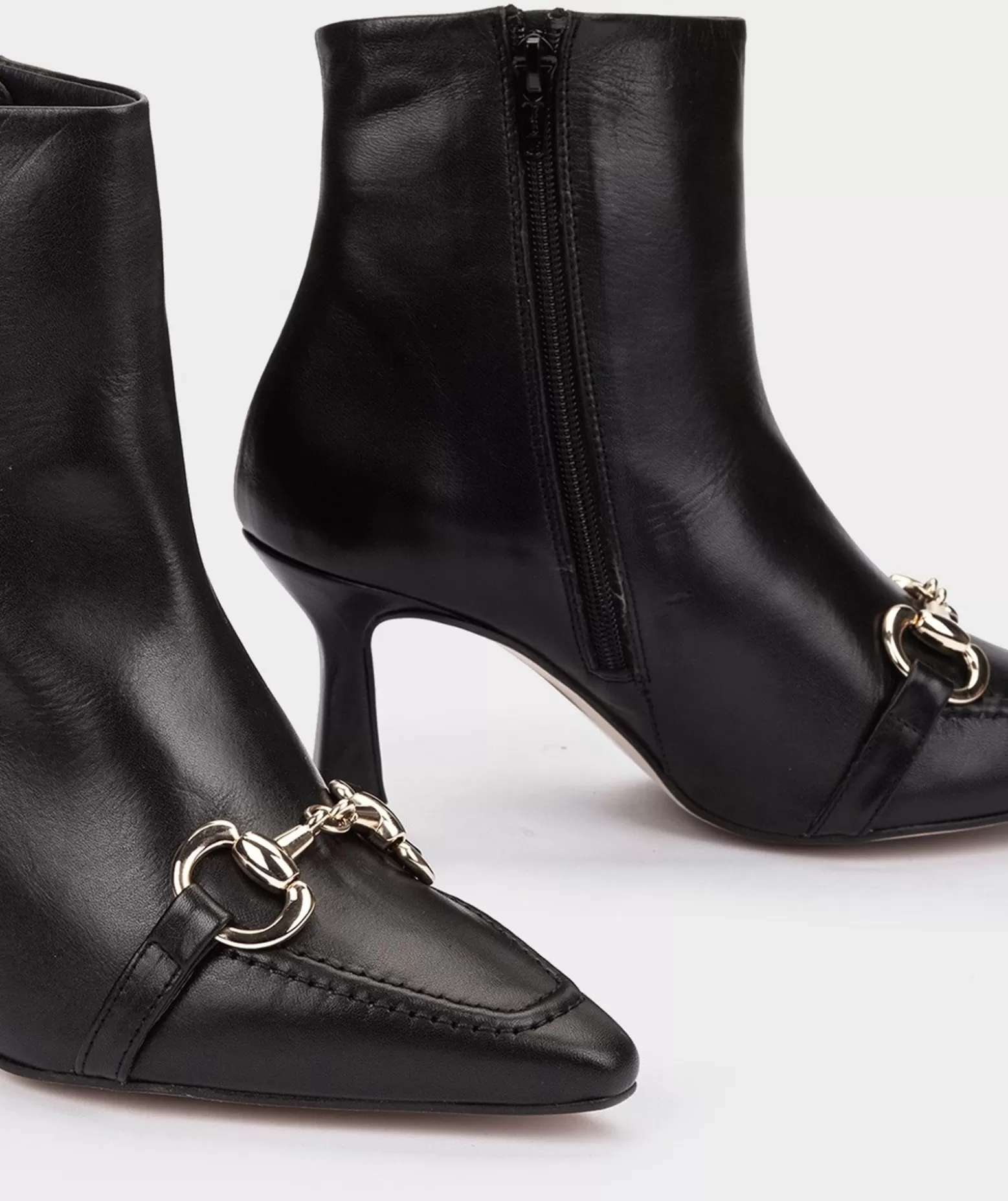 Pedro Miralles Bottines En Cuir Avec Talon Et Embellissement