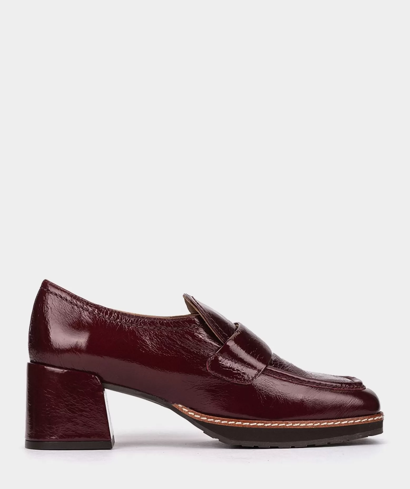 Pedro Miralles Chaussures A Talons En Cuir Verni De Couleur Vin