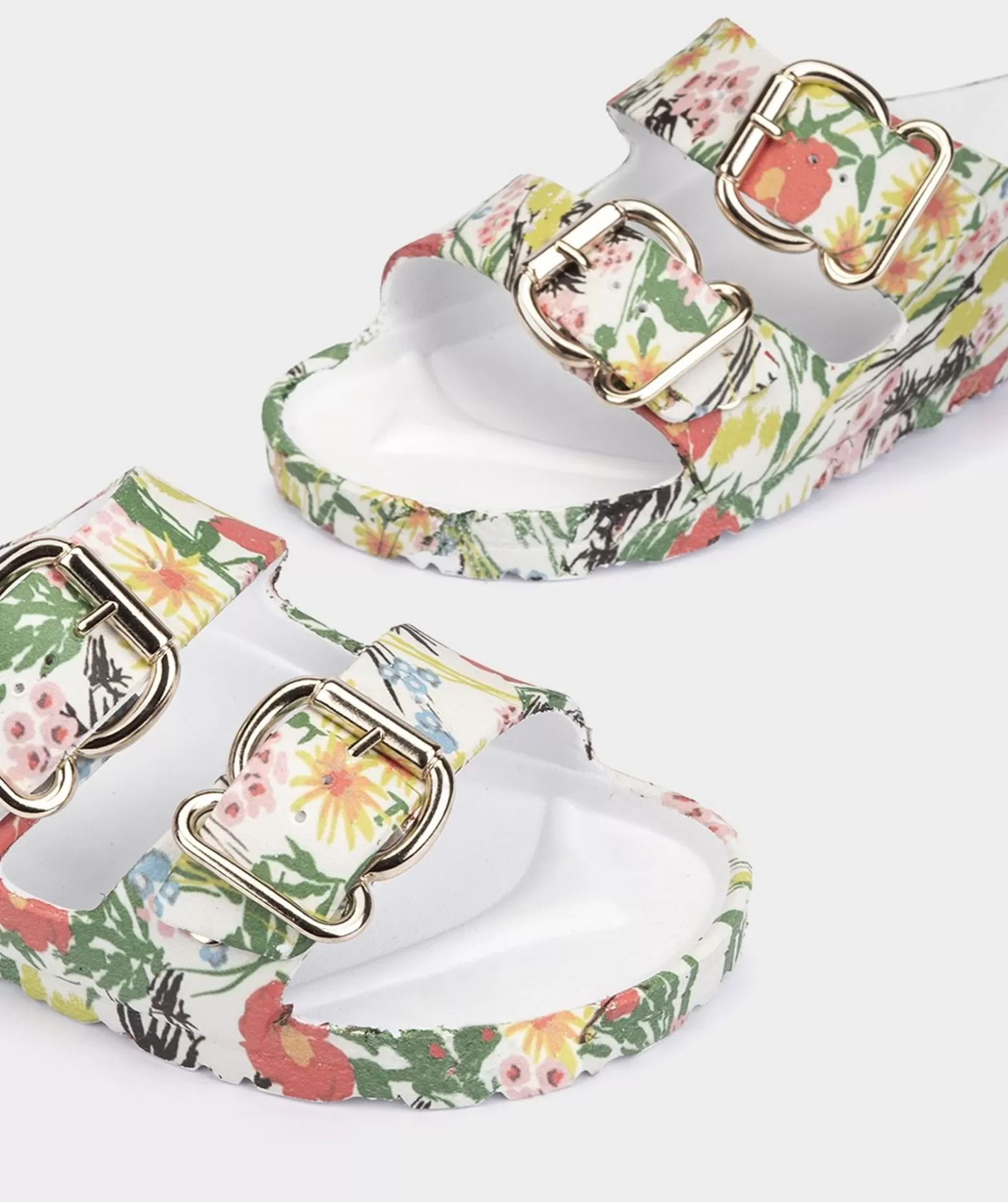 Pedro Miralles Sandales Plates Avec Motif Floral, Ornee De Boucles